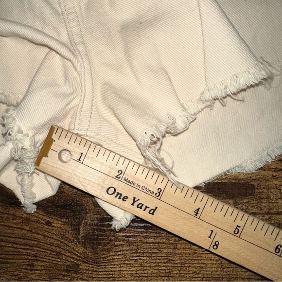 Amuse Society  Womens Shoreline Denim Woven Short‎ Size 24 Y2K Beach Frayed Hem - Picture 8 of 12